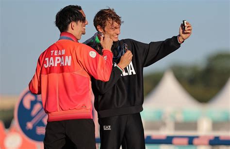 【近代五種】112年で初！佐藤大宗が銀「生きてて最高」キング・オブ・スポーツ日本勢初の快挙 近代五種 パリオリンピック2024写真ニュース 日刊スポーツ