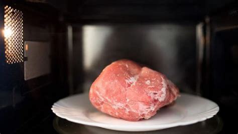 Est ce une bonne idée de décongeler la viande au micro onde La