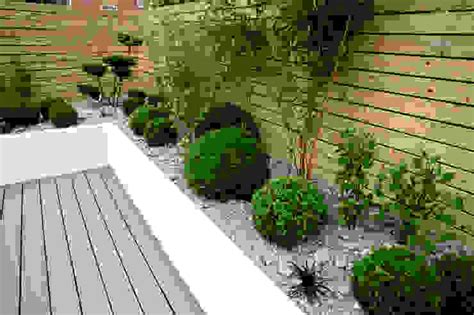 Low maintenance small garden design - corefaher