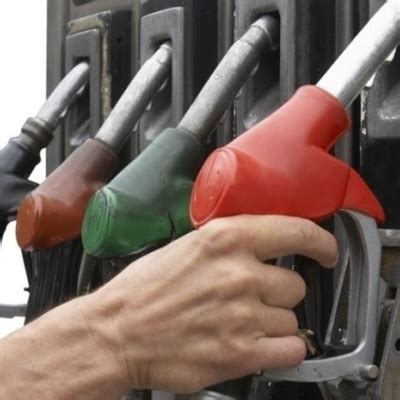 Gasolina mantém alta e etanol já é mais vantajoso em sete Estados