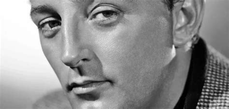 Robert Mitchum Sa Biographie Filmographie Et Quelques Photos