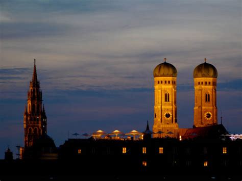 3,300+ Munich Sunset Stock Photos, Pictures & Royalty-Free Images - iStock