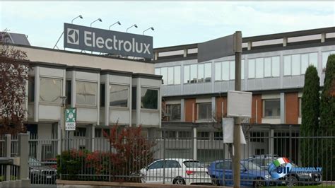 Electrolux Investe Su Solaro Ma Spuntano Tagli In Italia Youtube