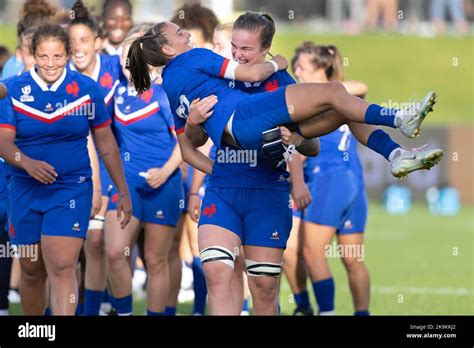 Frances Lina Queyroi And Charlotte Escudero Celebrate After Their Win