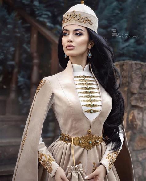 Circassian Moda Femminile Moda Abiti