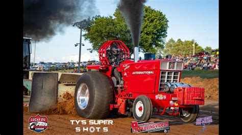 Tractor Pulling 2021 Lucas Oil LT Pro Tractors Pulling At Shippensburg