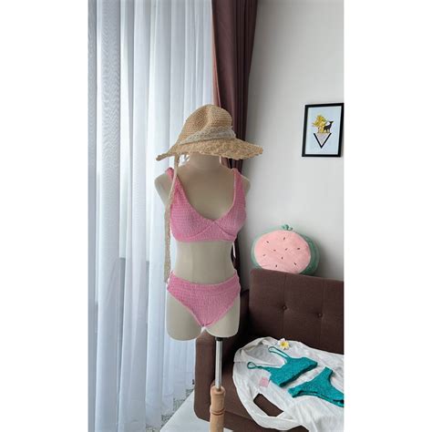 Bikini 2 mảnh vải thun màu hồng trắng xanh Shopee Việt Nam