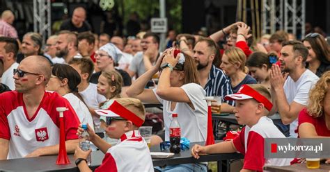 Euro Bydgoska Strefa Kibica Na Budzi Kontrowersje Wiemy Ile