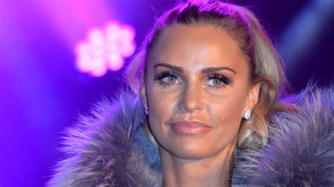 Katie Price Zieht Jetzt Bei Onlyfans Blank