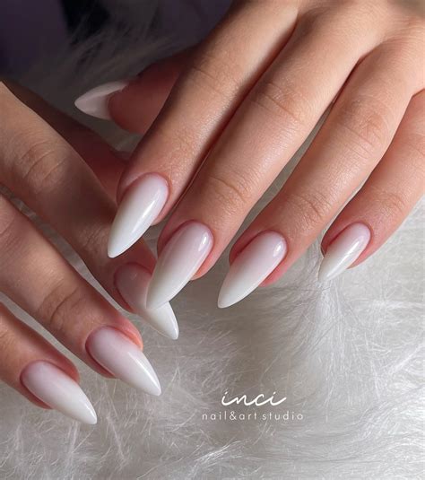 White Nail Trends Summer 2022