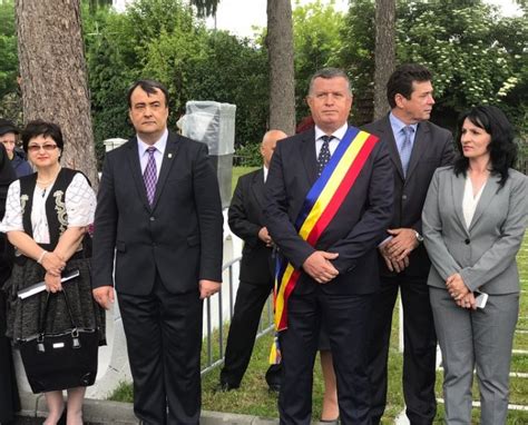 Florian Marin Prefectul Județului Vâlcea A Participat La Ceremonia