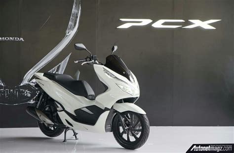 Honda Pcx Lokal Autonetmagz Review Mobil Dan Motor Baru Indonesia