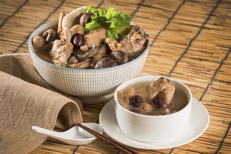 Herbal Mushroom Chicken Soup Recipe Buffalo Cookware Malaysia