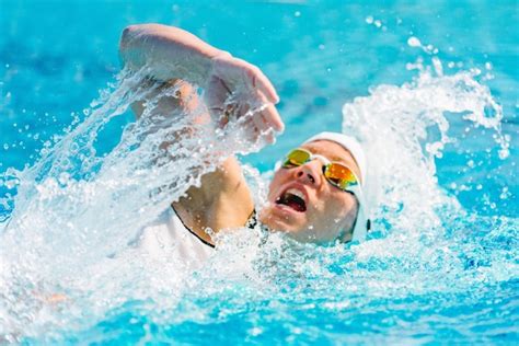 Premium Photo | Female swimmer on training in the swimming pool front crawl swimming style