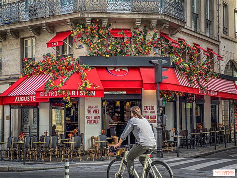 The Most Beautiful Flowery Cafés In Paris