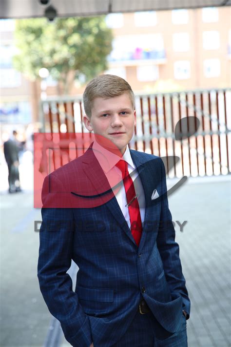 Prom Photographer Urswick School Hackney Definedimagery