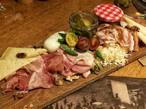 Try Traditional Slovenian Food Gourmet Food Tour In Ljubljana