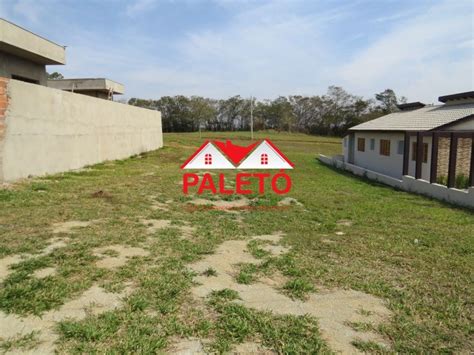 Lote Terreno 450 m² em Condominio Ninho Verde I em Porangaba por R 39