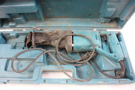 Makita Sawzall With Case Property Room