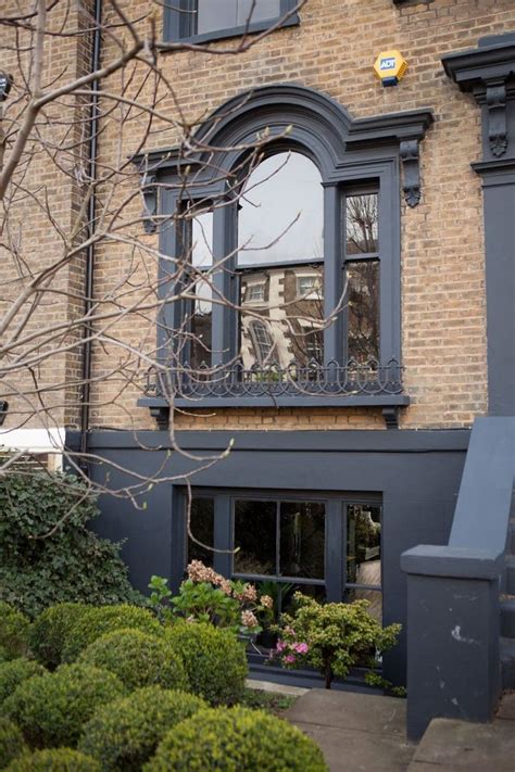 Abigail Aherns Dark And Dramatic East London Home