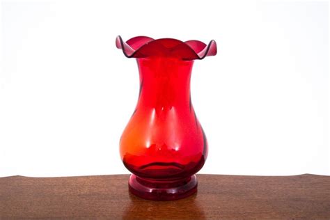 Red Silesia Rustica Vase Designed By L Fiedorowicz Hsg Z Bkowice