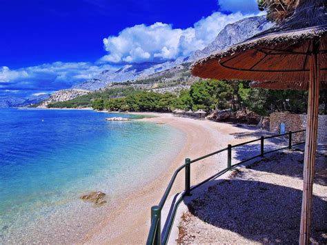 Najljepše plaže u Makarskoj i okolici koje nude sadržaje za sve uzraste