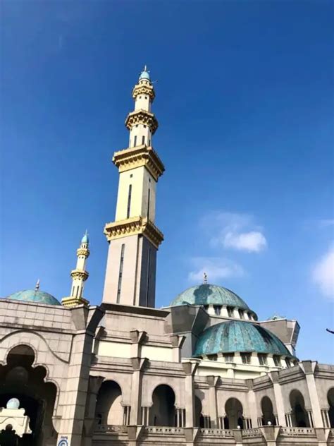 Masjid Wilayah Persekutuan The Federal Territory Mosque Kuala Lumpur