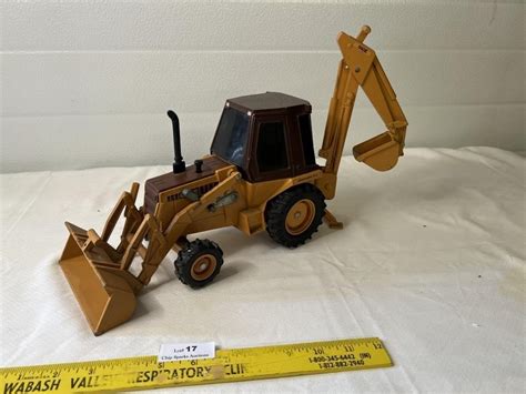 Vintage Case 580E Toy Backhoe Loader | Live and Online Auctions on ...