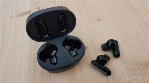 HHOGene GPods Review New Earbuds With RGB LED Lights