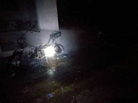 Se Prendi Fuego Una Moto En Una Casa De Icho Cruz El Diario De