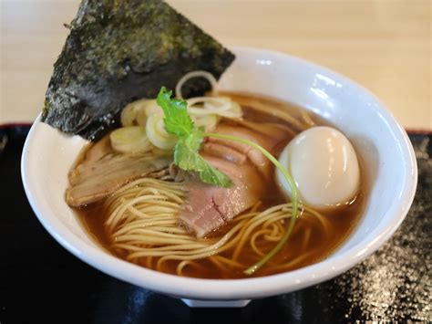 塩釜水産物仲卸市場の「だし廊 Sakana 」で朝ラーメン！魚の出汁 醤油らーめん 仙台南つうしん