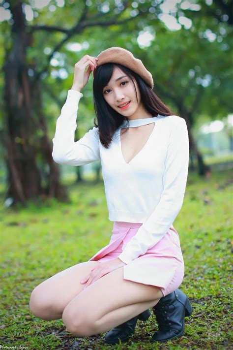 台湾正妹 璟樂段璟乐《大安森林公園》 写真集10 美女写真美女图片大全 高清美女图库 第13頁