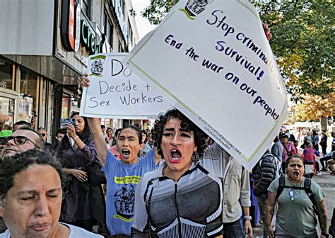 War On Roosevelt Avenue Sex Workers Push Back As Nypd City Hall