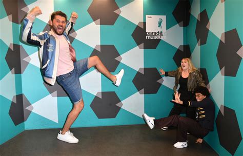 Photo Christophe Beaugrand Gwendal Marimoutou Et Lola Dubini