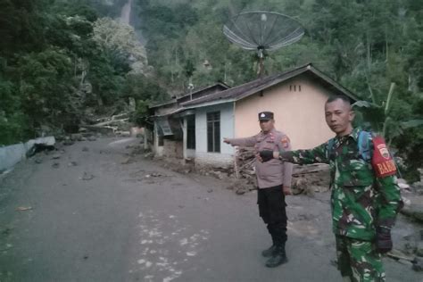 Bpbd Tak Ada Korban Jiwa Saat Banjir Bandang Di Simalungun Sumut