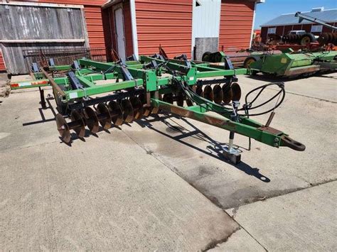 John Deere 714 Disc Chisel 14 15 Points SN 00470 Approx 18 5