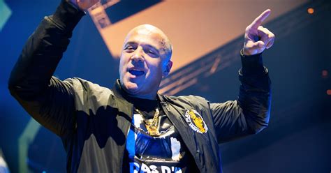 Dj Paul Elstak Gaat In Reuzenrad Draaien Tijdens Pussy Lounge Show AD Nl