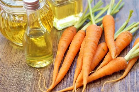 Natural And Easy Recipes For Diy Tanning Oil For Pale Skin