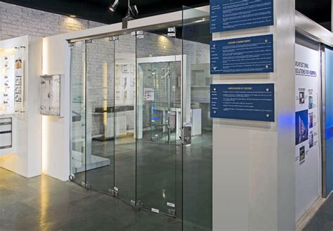 Ozone Sliding Folding Systems For Glass Doors At Best Price In New Delhi Id 2792992288