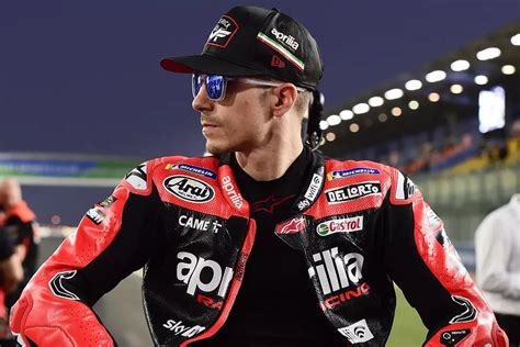 Pembalap Motogp Maverick Vinales Tiba Di Indonesia Begini Cara Sapa