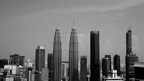 Petronas Towers Malaysia · Free Stock Photo