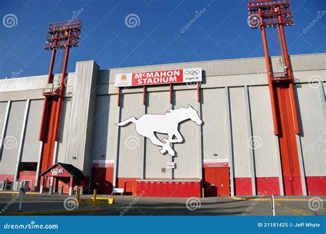 McMahon Stadium editorial image. Image of logo, league - 21181425