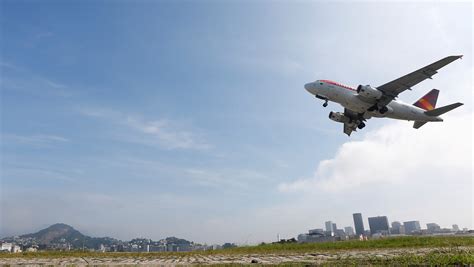 Avianca la segunda aerolínea más grande de América Latina se declara