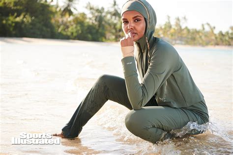 Halima Aden Sexy Sports Illustrated Swimsuit 45 Photos Nude Celebrity