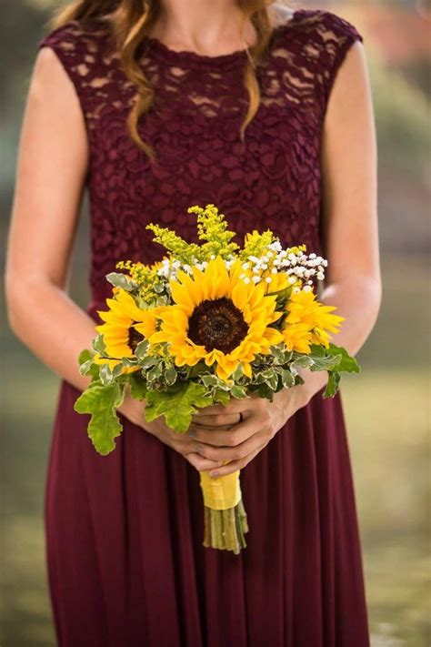 7 Awesome Colors That Are Great For A Sunflower Wedding Theme