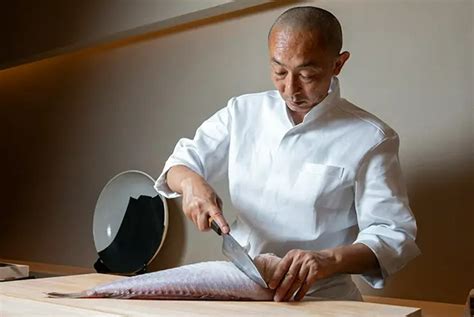 Sushi For ₹2 Lakh, Anyone? This Osaka Restaurant Has World's Most Expensive Sushi & It's Luxe!