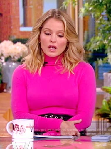 Wornontv Saras Pink Turtleneck Sweater On The View Sara Haines