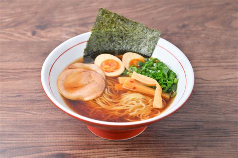 「北海道の醤油ラーメン店」人気ランキングtop20！ 第1位は「japanese Ramen Noodle Lab Q」【2024年7月22日時点の評価／ラーメンデータベース】（1 7