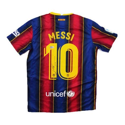 Lionel Messi Signed Barcelona Jersey (Beckett) | Pristine Auction