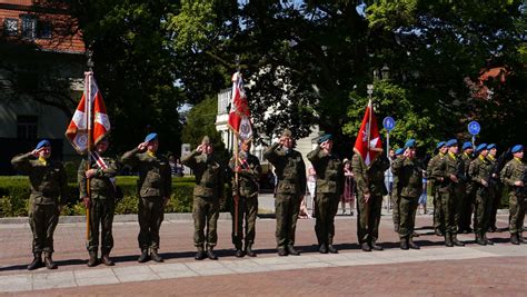 Koszalinianie oddali hołd żołnierzom Wojska Polskiego i bohaterom Bitwy